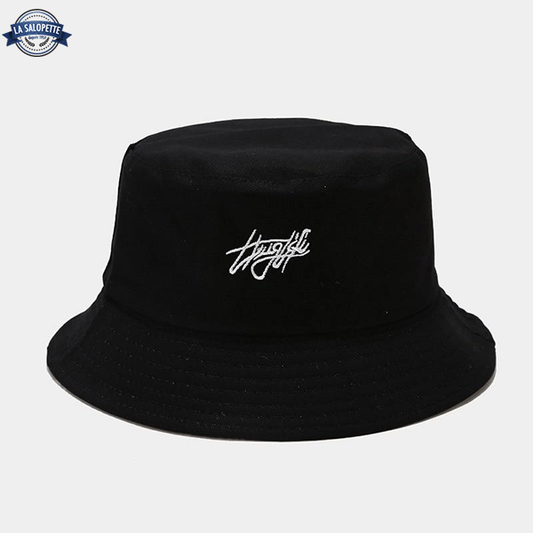 Chapeau Noir et Blanc